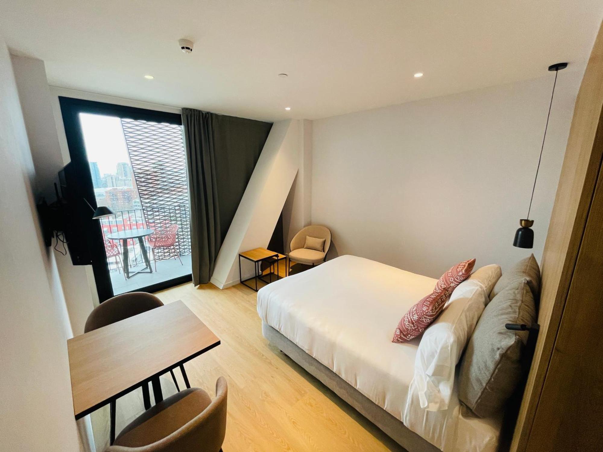 Tembo Barcelona 4* Sant Adria de Besos